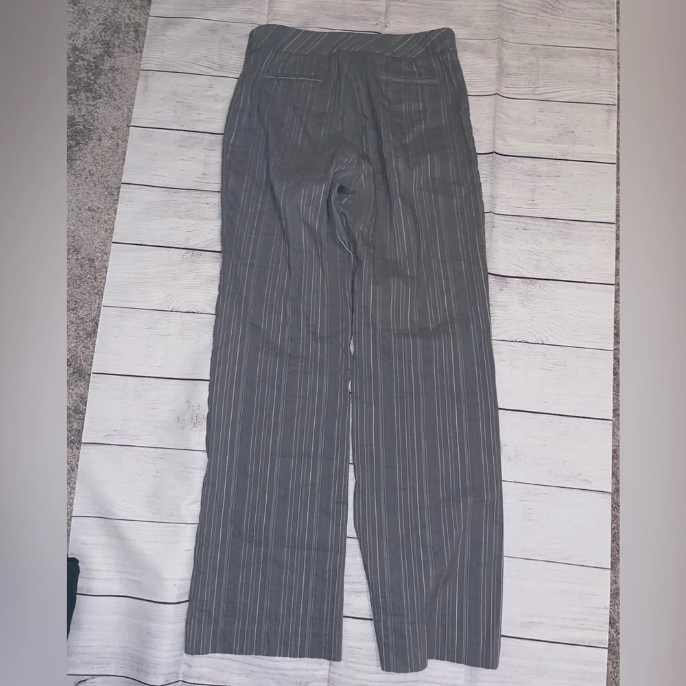 Women's Peace Of Cloth Pants - Picture 8 of 8